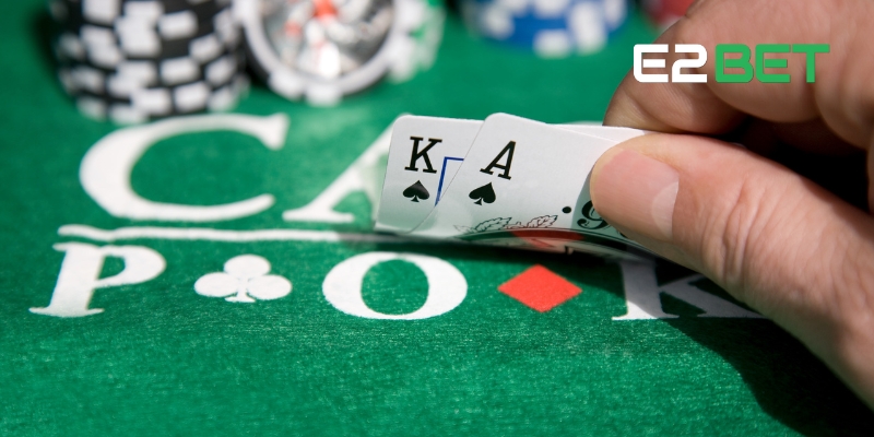 Khám phá các tổ hợp bài trong Poker E2BET